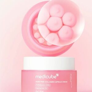 SOLD MEDICUBE PINK COLLAGEN BOBA MOISTURIZER